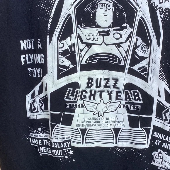 Glow-in-the-dark Buzz Lightyear T-shirt - Picture 4 of 6